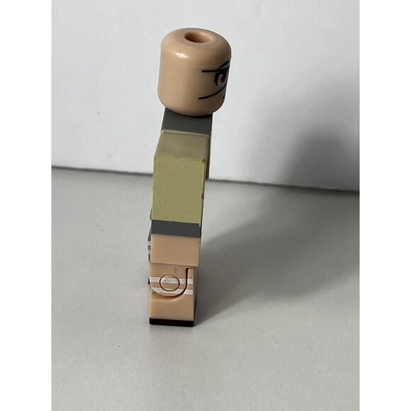 Roblox Celebrity Series 7 - Sakura High Scarlet with Sakura High Backpack Code - Picture 2 of 6